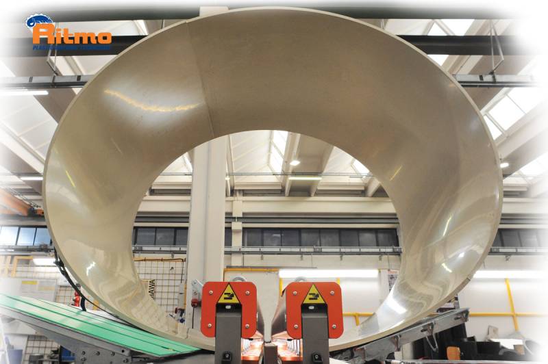 Soudeuse de plaques pneumatique POLYFUSION 3 de la marque RITMO disponible à Paris, Lyon et dans toute la France