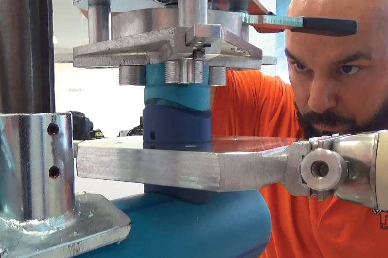 Soudeuse de tubes par contact UP 125 de la marque RITMO disponible à Paris, Lyon et dans toute la France