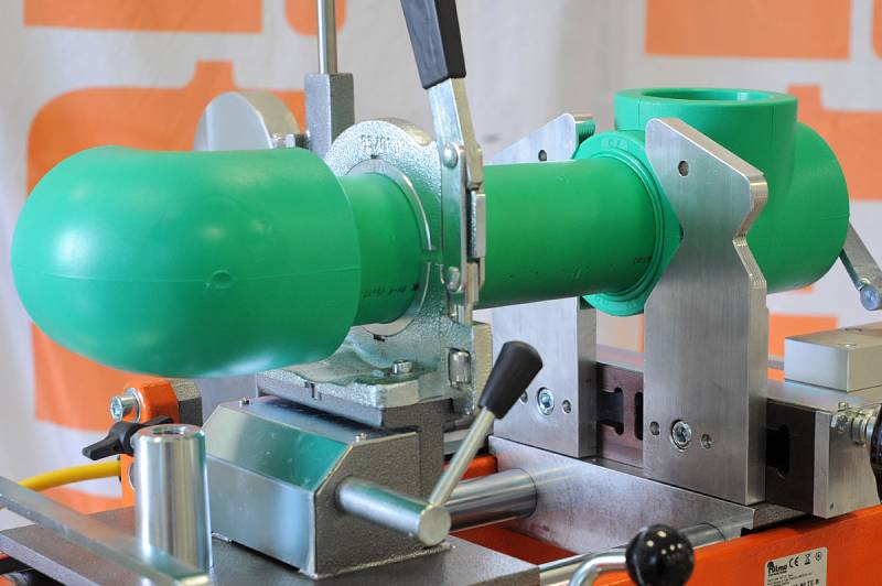 Soudeuse de tubes par contact PRISMA 90 de la marque RITMO disponible à Lyon, Montpellier et dans toute la France