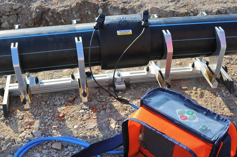 Soudeuse de tubes ELEKTRA LIGHT de la marque RITMO disponible à Paris, Strasbourg et dans toute la France