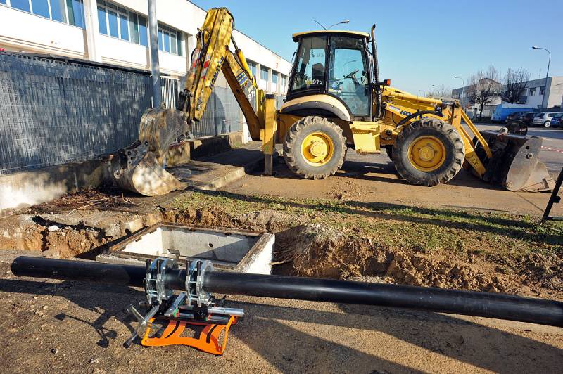 Soudeuse de tubes GAMMA 160 de la marque RITMO disponible à Paris, Lyon et dans toute la France