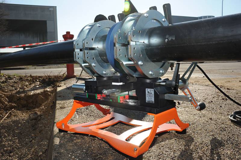 Soudeuse de tubes GAMMA 160 de la marque RITMO disponible à Paris, Lyon et dans toute la France